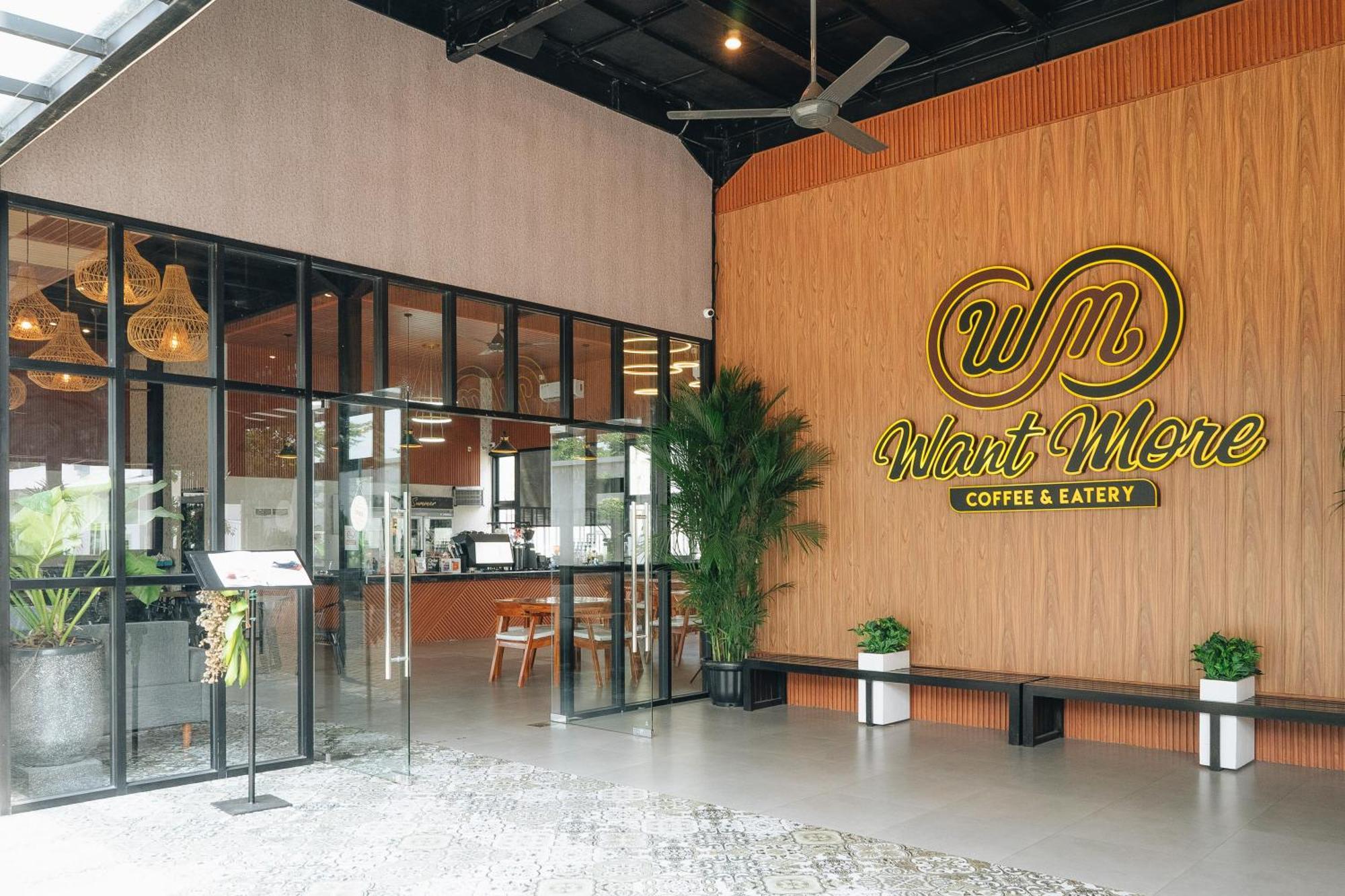 Sans Wm Hotel Blitar Kültér fotó